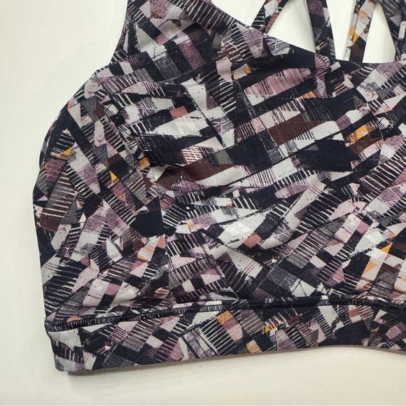 Lululemon Free To Be Serene Bra Sz 4 - Picture 4 of 8